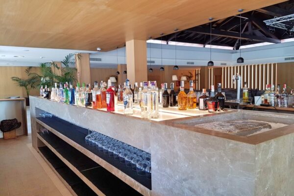 mobiliario y equipamiento para bares y cafeterias mallorca